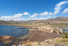 Portmán. La Comisión de Seguimiento debate la salud de la bahía: «Queremos un entorno limpio y saludable, que acompañe a la renaturalización de la bahía».