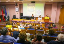 La Coordinadora Stop Biogás Región de Murcia llena el Hemiciclo de Letras con la proyección del documental ‘Apaguen los mecheros y enciendan la vida’