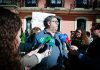 La PAH y el Sindicato de Vivienda llaman a parar el desahucio de Santi, pensionista de Alcantarilla El cura antidesahucios, Joaquín Sánchez, realizando un llamamiento a paralizar un desahucio