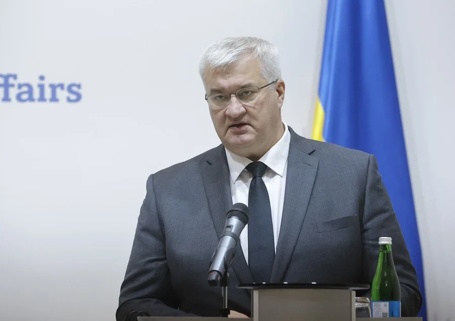 Fotografía de archivo del ministro de Asuntos Exteriores de Ucrania, Andrii Sybiha, en una rueda de prensa en Kiev. EFE/EPA/SERGEY DOLZHENKO