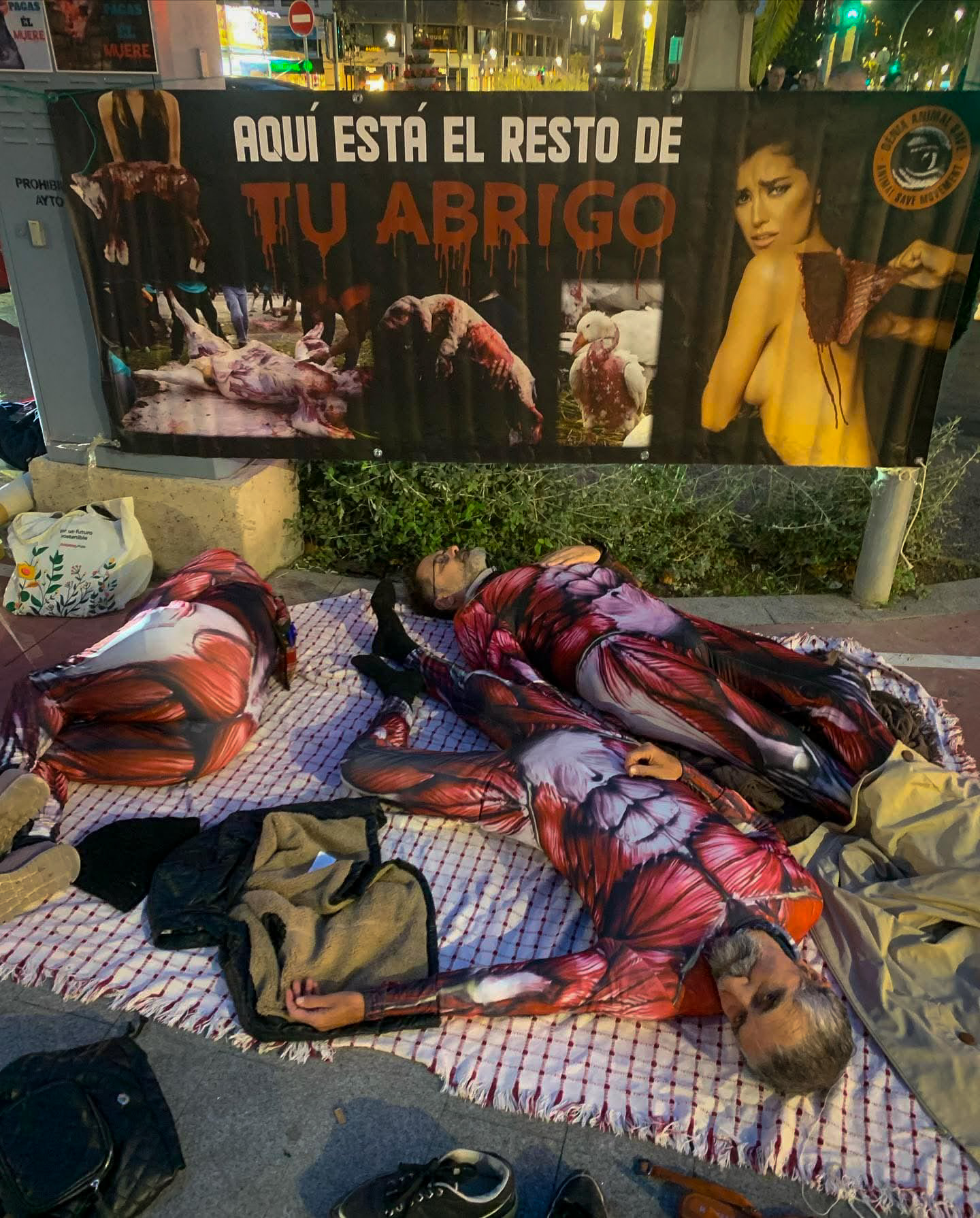 Fotografía de archivo de una concentración contra la industria peletera | Foto: Mar González