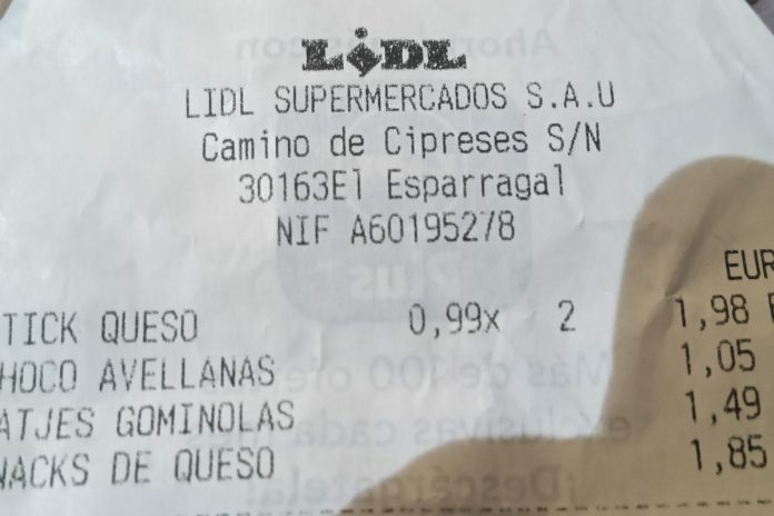 Ticket de compra de supermercado | Dominic D. Skerrett