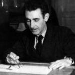 El documental «Ideología, acero y hormigón» rescata la figura del arquitecto Manuel Sánchez Arcas Manuel Sánchez Arcas en Moscú, 1945 | Archivo M. Sánchez López-Cruz