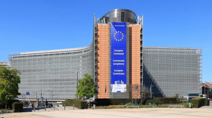 Edificio Berlaymont, sede de la Comisión Europea, en Bruselas, Bélgica | Wikipedia