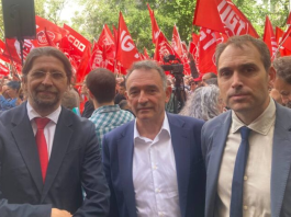 IU reclama a Educación que “garantice el acceso universal a la educación superior” y “refuerce las universidades públicas” frente al “abuso de derecho” del PP en su apoyo a las privadas De Izq. a Der. - los diputados de IU, Francisco Sierra, Enrique Santiago y Toni Valero | IU