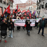 Jornadas de 60 horas, salarios de miseria y persecución sindical: la plantilla de El Corte Inglés toma Madrid Trabajadores de El Corte Inglés, durante la manifestación de Madrid encabezada por CGT, a 20 de diciembre de 2025 | CGT