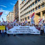 Segundo día de huelga médica en la Región de Murcia mantiene la presión frente a la Consejería de Salud al grito de «consejero, dimisión»