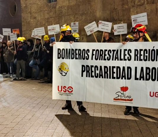 Los bomberos forestales vuelven a movilizarse en Murcia para exigir condiciones laborales dignas