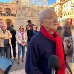 Águilas debate retirar el título de Hijo Predilecto a Pedro Costa Morata: un Premio Nacional de Medioambiente frente a la ultraderecha local El histórico Pedro Costa Morata, arropado por organizaciones ecologistas, vecinales y políticas, durante la rueda de prensa celebrada el pasado 2 de diciembre en Lorca | Dominic D. Skerrett