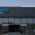 Concentración en Murcia contra los abusos sexuales en el ámbito sanitario frente al hospital IMED Virgen de la Fuensanta