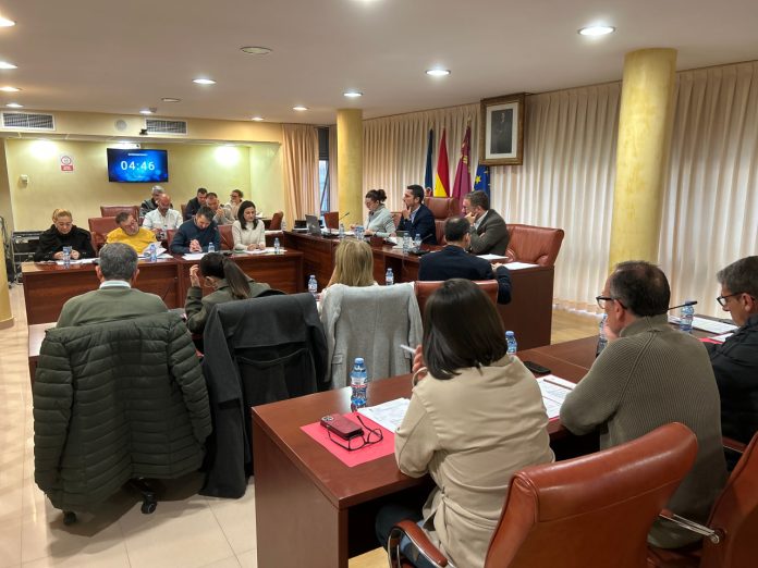 Fotografía del Pleno Municipal de Águilas del día 30 de diciembre de 2025 | Dominic D. Skerrett Fotografía del Pleno Municipal de Águilas del día 30 de diciembre de 2025 | Dominic D. Skerrett