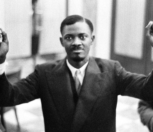 65 años del asesinato de Patrice Lumumba: la traición imperialista contra la independencia africana Patrice Lumumba en Bruselas, 26 de enero de 1960 | Nationaal Archief NL, Harry Pot