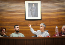 El PSOE de Mari Carmen Morales sella un pacto con la derecha y ultraderecha para bloquear la separación Iglesia-Estado en Beniel Imagen de archivo de la Alcaldesa de Beniel, Mari Carmen Morales, en el pleno municipal del 17 de enero de 2025 | Dominic D. Skerrett (La Protesta Diario)