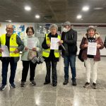 Yay@flautas de Murcia presenta alegaciones contundentes al Plan de Ordenación Territorial de la Cuenca Vertiente del Mar Menor Varias Yay@flautas posan antes de la presentación de las alegaciones ante registro | Dominic D. Skerrett