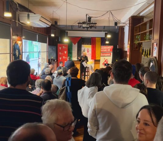 IU-Verdes y el PCRM celebran su Roscón Republicano en Ítaca con llamamientos a la unidad de acción, el municipalismo y la movilización social La Cooperativa ítaca abarrotada en el acto de las comunistas murcianas | Dominic D. Skerrett