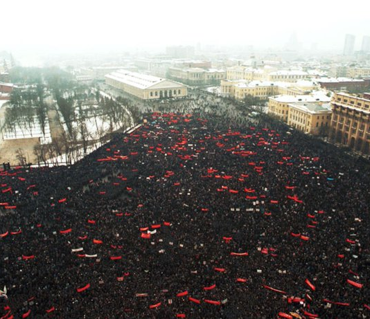 23 de febrero de 1991: la multitud obrera que quiso salvar la URSS y que el relato dominante silenció