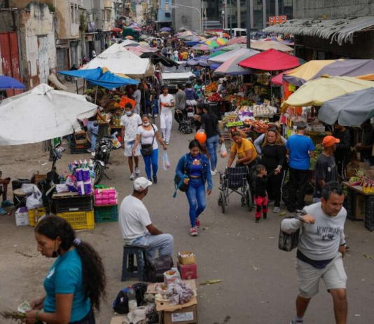 El capitalismo dependiente condena al 27,4 % de América Latina a la pobreza estructural