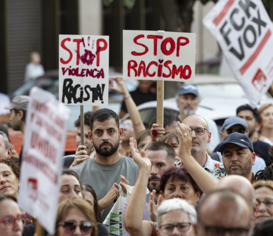 La AJT de Murcia Sur organiza un encuentro antirracista para la juventud trabajadora este sábado 14 de febrero Manifestación en Murcia contra el racismo. Foto: EFE / MARCIAL GUILLÉN