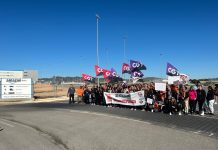 Los trabajadores organizados de Amazon lanzan el tercer número de “The Amazon Worker” con conflictos y victorias sindicales internacionales Trabajadores y tabajadoras de Amazon durante la huelga celebrada en Black Friday | Dominic D. Skerrett