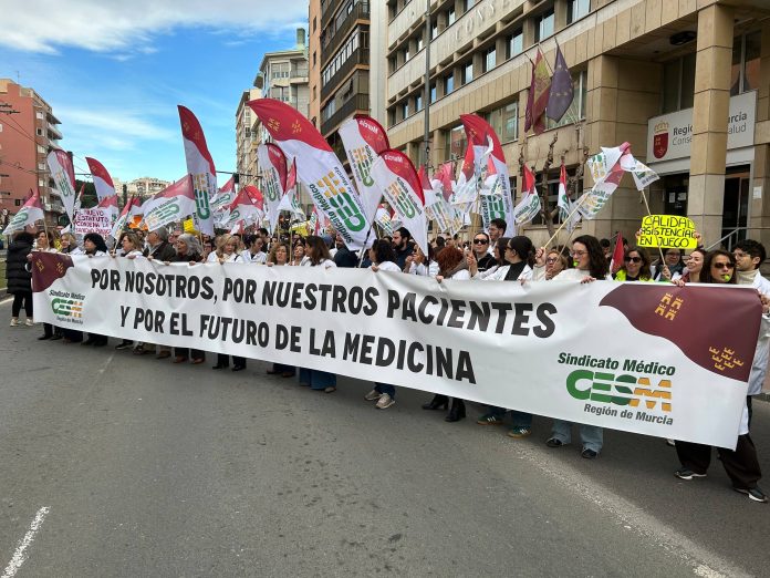 Movilización de este lunes en Murcia | Dominic D. Skerrett Movilización de este lunes en Murcia | Dominic D. Skerrett