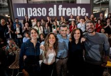 Nace ‘Un paso al frente’, la alianza que busca recuperar la voz de la mayoría social frente a la derecha y la extrema derecha Evento en el Círculo de Bellas Artes de Madrid de 'Un paso al frente' (IU)