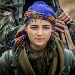 El Colectivo Women Defend Rojava de Murcia alerta: las potencias europeas abandonan al Kurdistán y abren la puerta al regreso del yihadismo Combatiente revolucionaria de Rojava: mujeres que derrotaron al ISIS, hoy abandonadas por la comunidad internacional mientras vuelve a crecer la amenaza yihadista | Women Defend Rojava