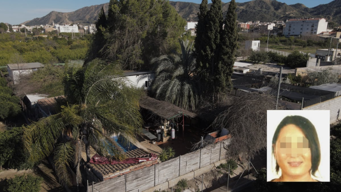 Una vista aérea de la casa en la que ha estado secuestrada Salma, a la derecha de la imagen Una vista aérea de la casa en la que ha estado secuestrada Salma, a la derecha de la imagen