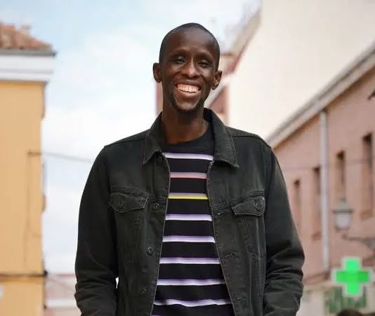 Detenido Serigne Mbaye en Madrid tras una intervención policial denunciada como racista