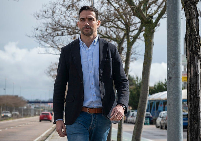 Manuel Borrego, Secretario General del PSOE en Badajoz y nuevo senador, acumula cinco viviendas y más de 8.400 € mensuales en alquileres mientras miles de familias luchan por no quedarse sin techo