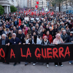 València clama contra la guerra y el imperialismo: miles exigen el fin de la OTAN y la militarización global Las ONG de cooperación, movimientos sociales, sindicatos y partidos de izquierda han celebrado una manifestación bajo el lema "No a la guerra", este sábado en Valencia, que ha partido de la plaza del Ayuntamiento. Biel Alino (EFE)