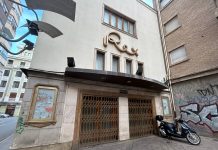 La Plataforma Cine Rex Vivo denuncia un posible “lavado de imagen” tras la compra del histórico cine por el Grupo Orenes Entrada principal al histórico Cine Rex | Dominic D. Skerrett
