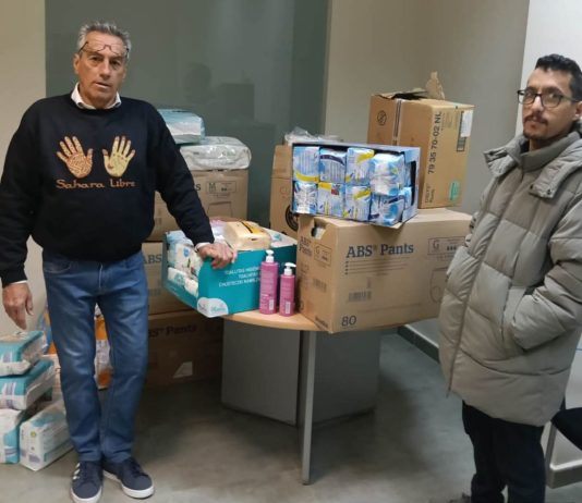 Izquierda Unida Alhama entrega material humanitario para los campamentos de refugiados saharauis