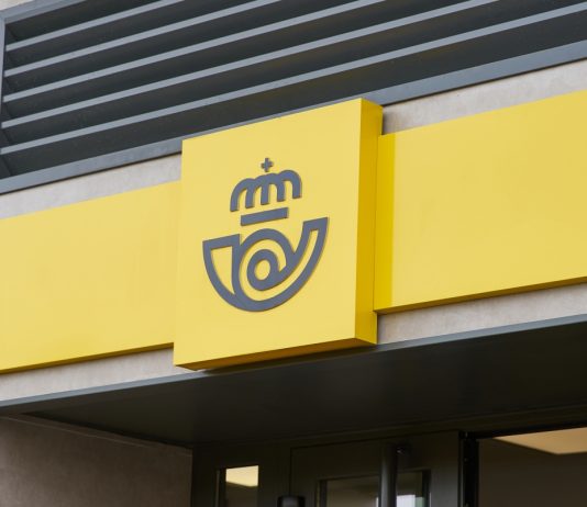 CCOO denuncia a Correos de improvisar en la regularización de migrantes y exige refuerzos urgentes de plantilla de al menos un 30%