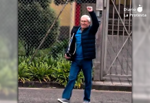 El preso comunista Lucio García Blanco sale en libertad tras más de tres décadas de prisión sin renunciar a sus ideas El preso comunista Lucio García Blanco a su salida de la prisión de Villabona (Asturias) esta mañana