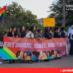 Colectivos LGTBIQ+ y sindicatos docentes denuncian el incumplimiento de la Ley Trans en las aulas de la Región de Murcia Imagen de archivo de una movilización por los derechos LGTBIQ+ en Murcia | Dominic D. Skerrett