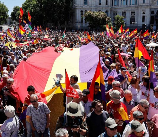 La III Marcha Republicana se presenta en Madrid con un llamamiento a la movilización ciudadana bajo el lema “República para la paz”