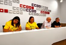CCOO y la Plataforma 0-3 denuncian la precariedad estructural de la educación infantil en la Región de Murcia Representantes de la Plataforma de 0-3 y del sindicato CCOO esta mañana durante la rueda de prensa | Dominic D. Skerrett