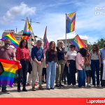 17M | Concentración en Murcia contra la LGTBIQA+fobia: “La ultraderecha ha puesto nuestras vidas en el punto de mira” Concentración en la Plaza de los Derechos LGTBI de Murcia por el 17M, Día Internacional contra la LGTBIQA+fobia | Dominic D. Skerrett