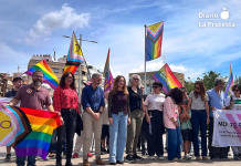 17M | Concentración en Murcia contra la LGTBIQA+fobia: “La ultraderecha ha puesto nuestras vidas en el punto de mira” Concentración en la Plaza de los Derechos LGTBI de Murcia por el 17M, Día Internacional contra la LGTBIQA+fobia | Dominic D. Skerrett