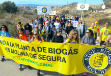 Música y reivindicación en La Ribera de Molina: Molina de Segura se moviliza de nuevo este domingo contra la planta de biogás de La Polvorista Movilización entre la plaza del Ayuntamiento de Molina y la ubicación de la planta de biogás en el polígono de La Polvorista en 2025 | Dominic D. Skerrett