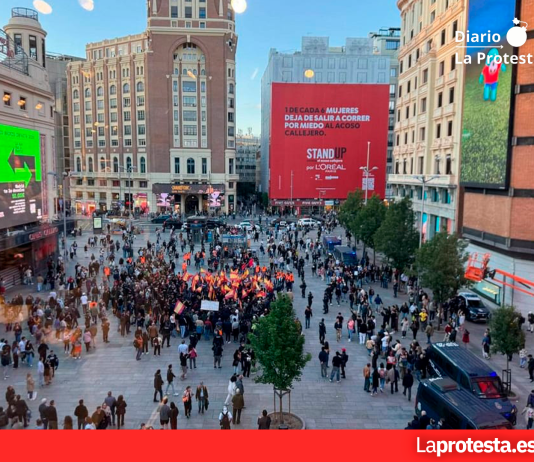 Falange se estrella en Madrid: apenas 150 ultras y retirada ante el bloqueo antifascista