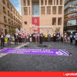 La Asamblea Feminista de la Región de Murcia recuerda a 16 mujeres asesinadas en 2026 en su concentración mensual en Belluga