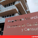 Yay@flautas exigen explicaciones urgentes por la trama de prótesis bajo sospecha en el SMS Edificio Habitamia, sede del Servicio Murciano de Salud