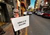 Acción antifascista en Murcia: carteles contra el odio frente al Cuartel de Artillería