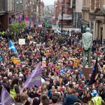 Miles de antifascistas frenan la ofensiva ultra en Glasgow