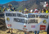Bomberos forestales y vecinos protestan en Los Garres sobre la zona afectada por el incendio del 2 de junio, exigiendo medios y mejoras en el sistema de emergencias | Foto.- José Coy
