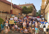 El PP de Murcia y el Gobierno de López Miras llegan al final del curso sin resolver el problema del calor extremo en el CEIP Nuestra Señora de los Ángeles Familias, alumnado y docentes del CEIP Nuestra Señora de los Ángeles, concentrados esta mañana para reclamar la climatización urgente de las aulas | Cedida