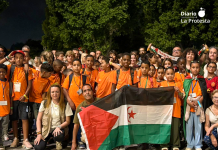 Vacaciones en Paz lleva a la Región de Murcia la esperanza de 52 niños y niñas saharauis refugiados Abrazos, sonrisas y reencuentros marcaron la llegada de los 52 niños y niñas saharauis que pasarán el verano en la Región de Murcia gracias al programa Vacaciones en Paz | Foto.- Sonrisa Sharaui