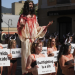 La gran paradoja nacional española: un Estado aconfesional con un calendario confesional festivo bañado en sangre taurina