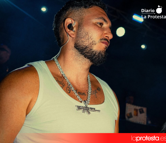 Más de 100.000 euros para Omar Montes desatan la polémica por las prioridades de PP y Vox en el Ayuntamiento de Yecla El concierto de Omar Montes costará 102.850 euros a las arcas municipales, según la información difundida por el Ayuntamiento y denunciada por IU-Verdes | Omar Montes en Instagram